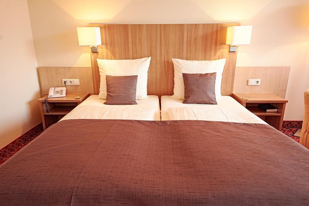 Hotel Moselpark Bernkastel-Kues Room photo